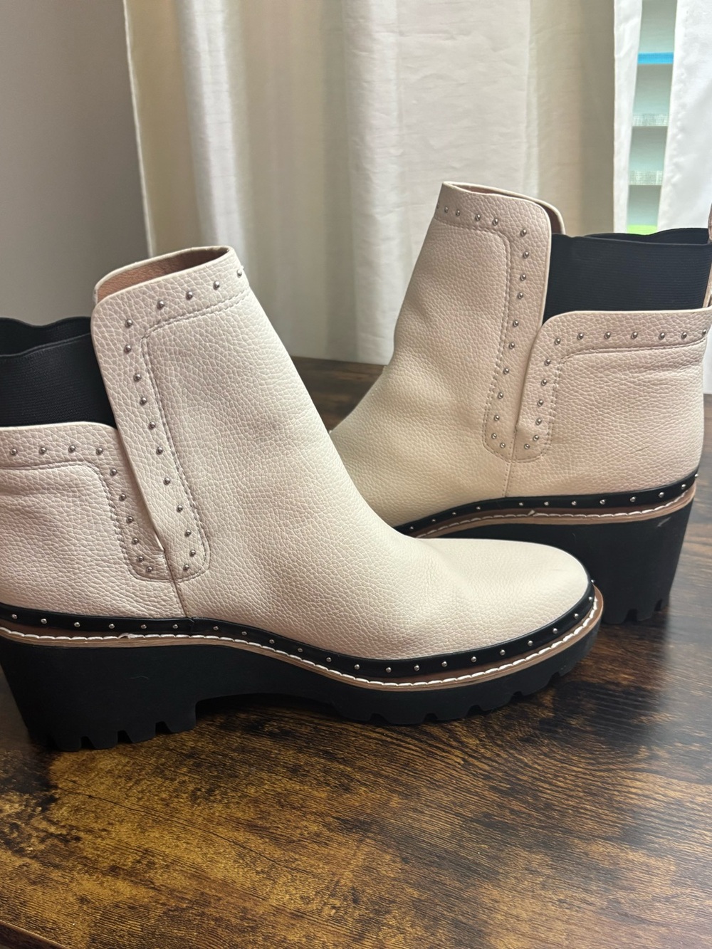 Dolce Vita Huey ankle boots in ivory leather sz 10